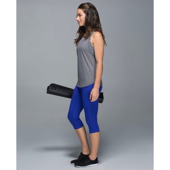 Lululemon In The Flow Ruched Crop Leggings - Picture 6 of 12